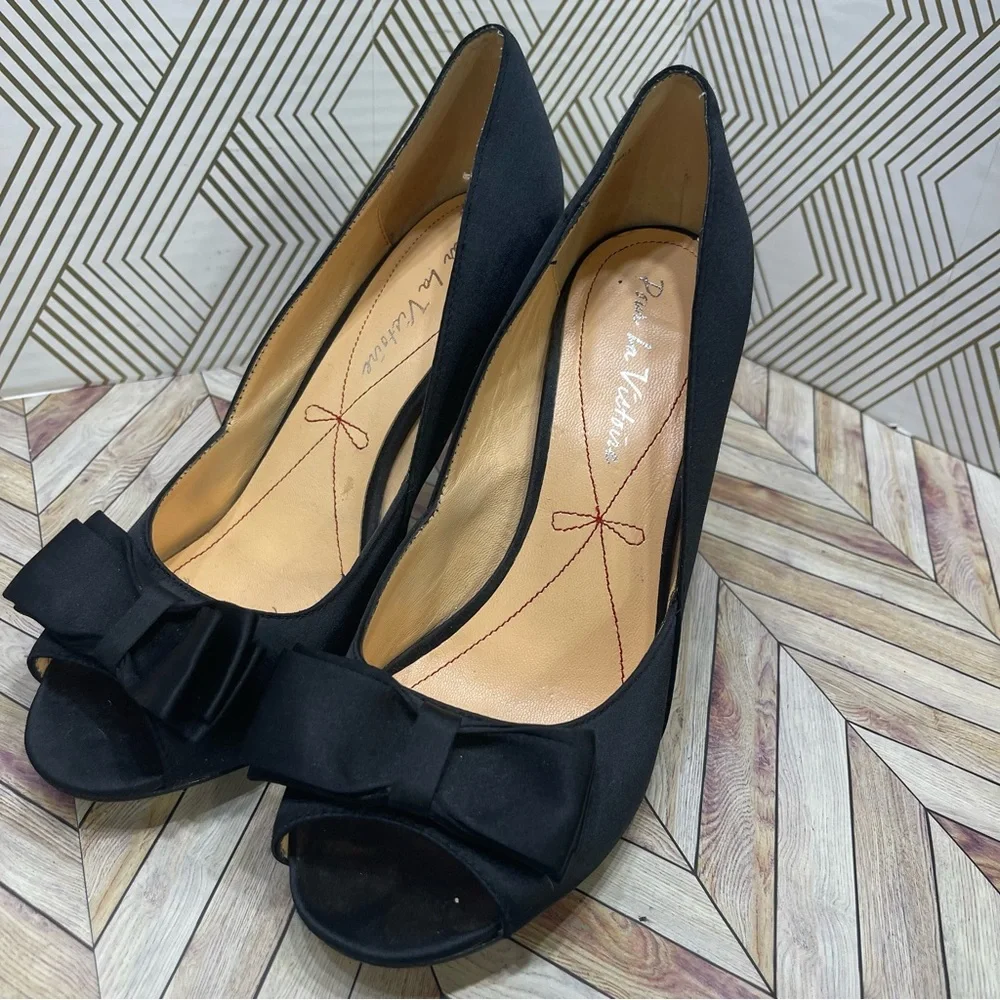 Black Satin Peep-toe Heels/Stilettos Pour La Victoire Size‎ 7M sb